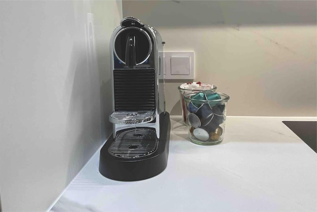 Kirchberg - High End 1 Bedroom With Terrace & Parking Apartment *